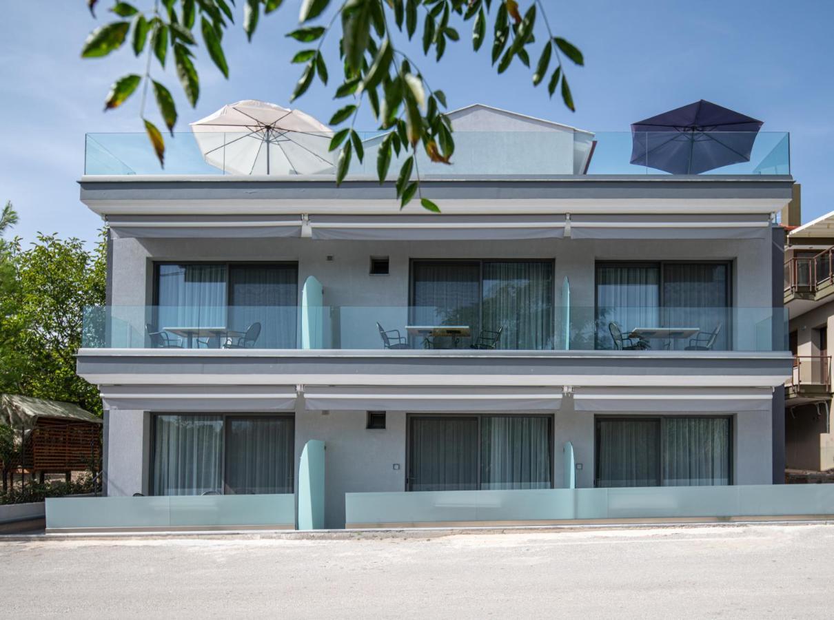 4- You Family Metamorfosi  Exterior foto