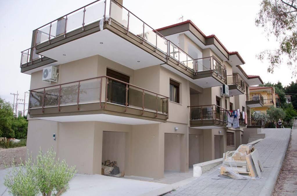 4- You Family Metamorfosi  Exterior foto